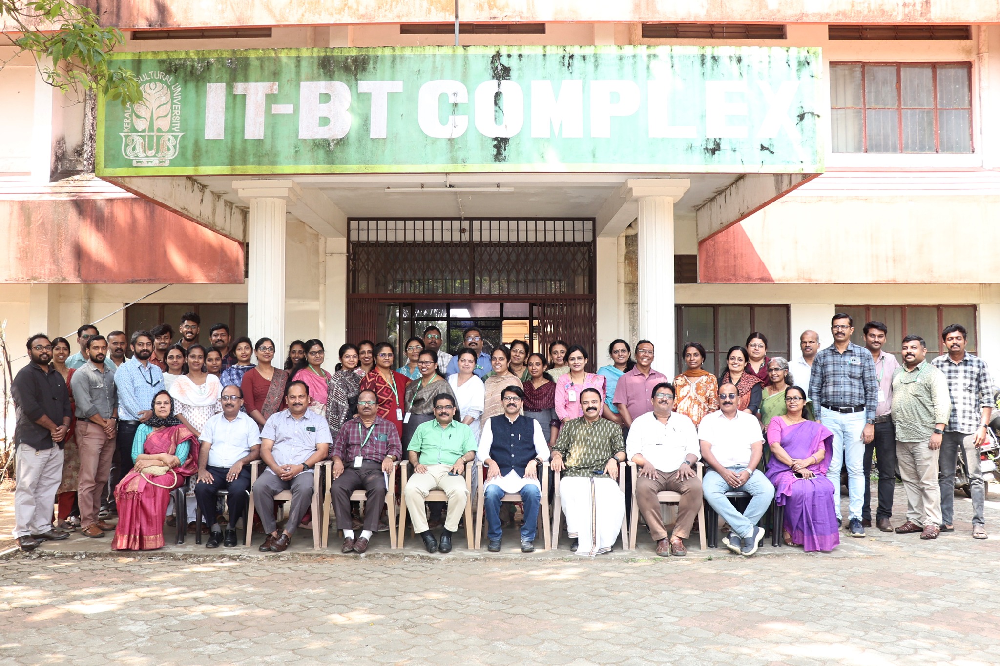 Design And Delivery Of Credit Based MOOCs - Trainings